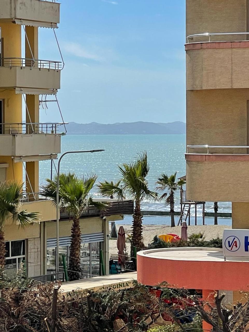 Ajla Apartment Durrës Esterno foto
